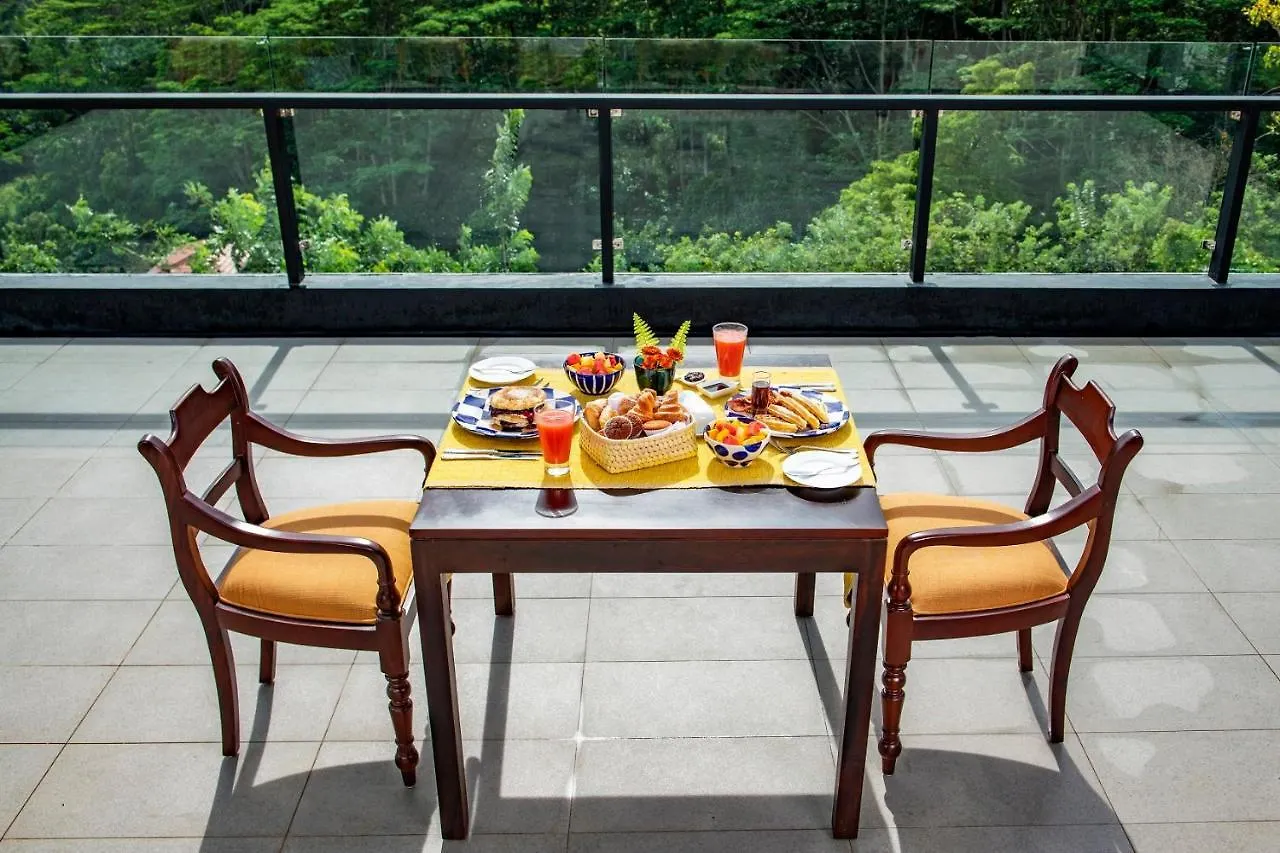 ***** Hotel Fox Kandy Sri Lanka